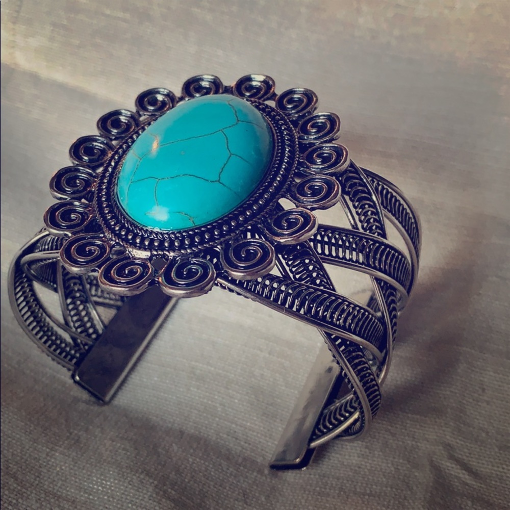 Vintage Turquoise and Silver Cuff